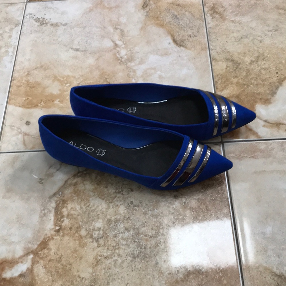 Shoe